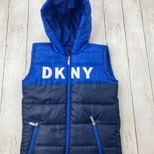 DKNY Boys Sleeveless Puffer Vest Jacket SZ 6 [DR1]